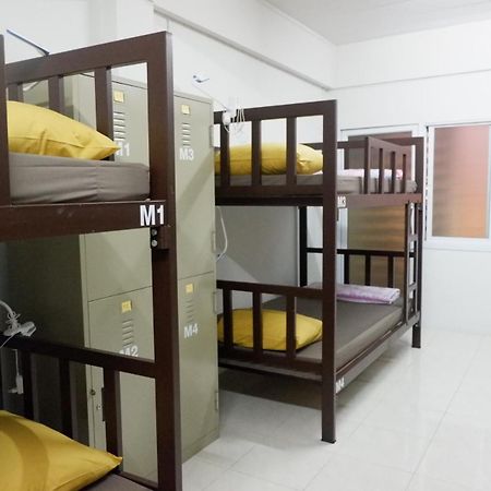 Ranong Backpacker'S Hostel (Adults Only) Экстерьер фото